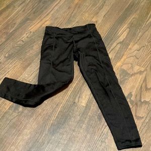 Black leggings pretty thick on inside